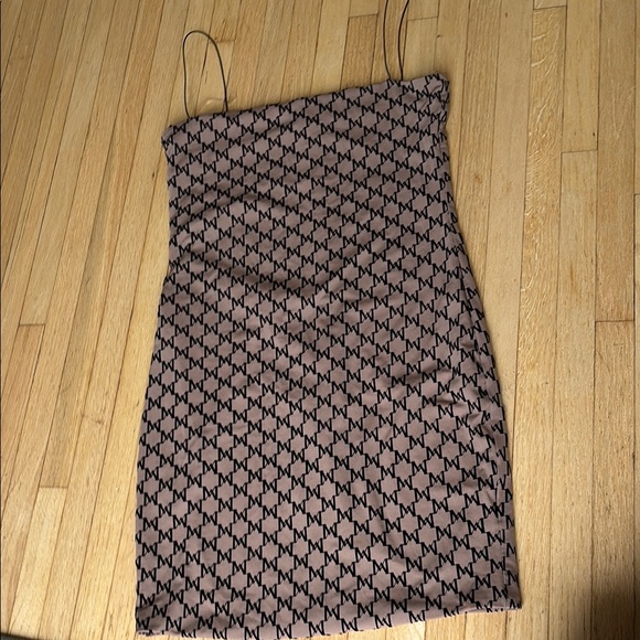 Meshki mini dress - Picture 2 of 5